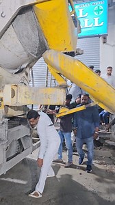 #AIMIM #Mallepally On the Instructions of #AIMIM #President Barrister #AsaduddinOwaisi sahab and under guidance from #MLA #Nampally Janab #Majidhussain sahab Today #Mallepally #Corporator #ZafarKhan Sahab along with #Primary Unit #Presidents Accompanied By GHMC Officials Monitoring laying of RMC M30 VDCC Road at Nampally market Mallepally Division ward no-76 Est cost :41 lakhs Agency : Ranjit contractor | Zafar khan AIMIM Corporator