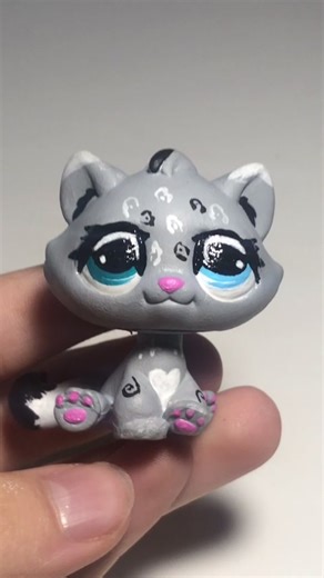 Finished this babe yesterday :) she’ll be for sale at lps con 2021 #lps #littlestpetshop #lpscustom