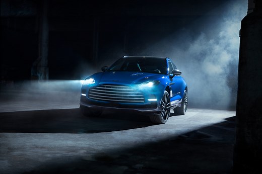 DBX707 | SKY GROUP アストンマーティン