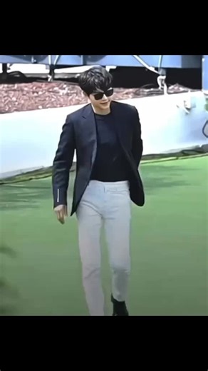 Soong Joong Ki: The Charm of 40-Year-Old Korean Actor