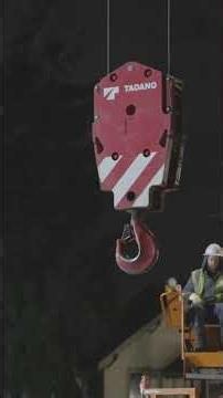 Tacoma Power Crews Replace Damaged Transmission Pole Overnight