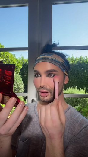 Enhancing Your Look with Makeup and Beauty Tips