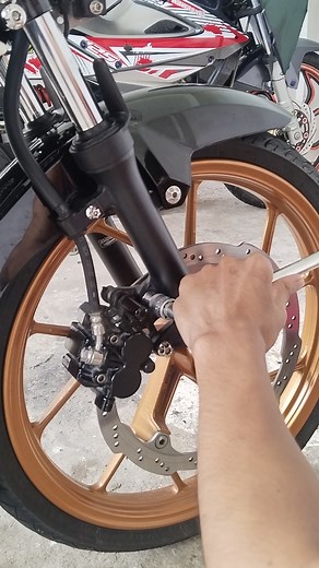 DIY Caliper Cleaning for Raider Fi Brake System