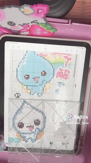 しずくちゃん！アイロンビーズでモザイクアート作成
