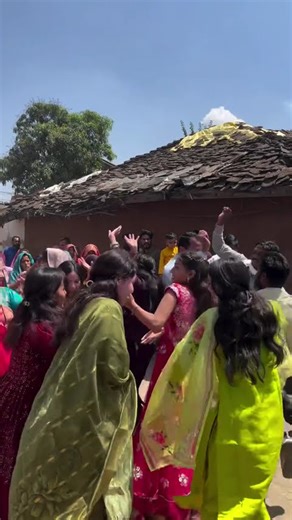Mahal banaa Diya Hamase Milana to Hoshangabad aana newgondi song #shortvideo#viral #tending