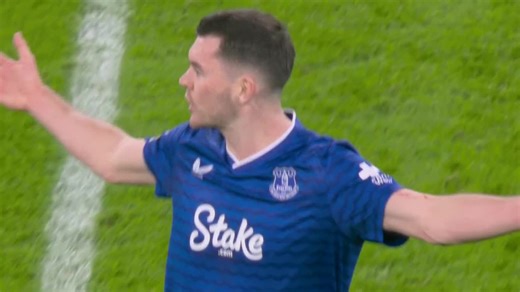 Keane sent off for pulling Arokodare's hair