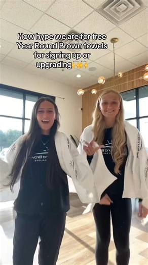 ⏰ Only a Few Days Left! ⏰ Don’t miss out—join or upgrade your membership at Year Round Brown and score a FREE towel with your signup! Perfect for tanning, sauna sessions, or pool days next summer! Hurry—this offer ends soon! | Year Round Brown Tanning