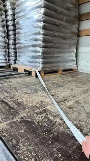 We’re inventive! 💪😎🚛💨 Emircan.sude.guln #automobile #lkw #camion #bigrig #hgv #lorry #driver #job