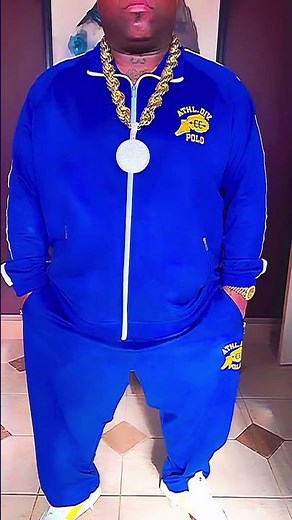 Kickin off The 1st Day Of December in Style! OOTD 🔥