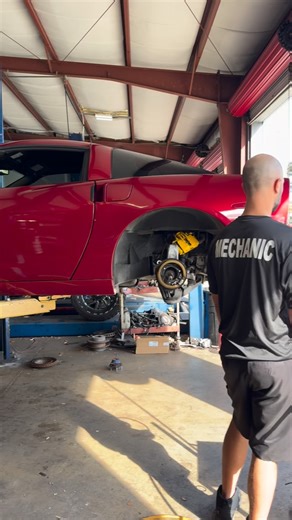 We got jokes for days😂🛞🔧 can’t believe we almost left this joke behind in 2025! If you’re looking to get your car fixed or serviced..schedule your next auto appointment with us at Reilly Auto❤️ . . #automechanic #mechaniclife #mechanichumor #carjokes #daytonabeach | Reilly Auto Repair