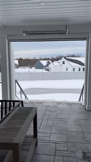 Keep the winter chill outside! ❄️ Our retractable screens let you enjoy the snowy views without the draft.🎄 Who would love this setup? Tag them below!👇🤩 📹: @buffaloscreenandshade #RetractableScreens #WinterVibes #OutdoorLiving #SnowyDays #CozyHome #WinterFun | Phantom Screens