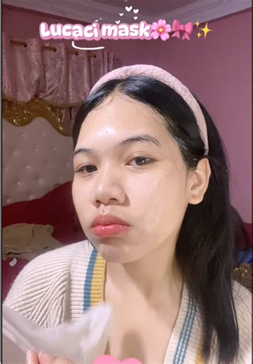 Bit Mask in Pink: A Stylish Accessory for Everyone