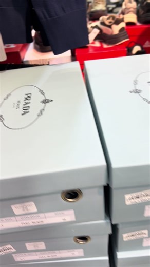 Prada😍😍