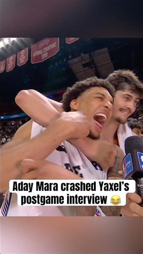 Yaxel’s teammate threw a towel over his head too 😭