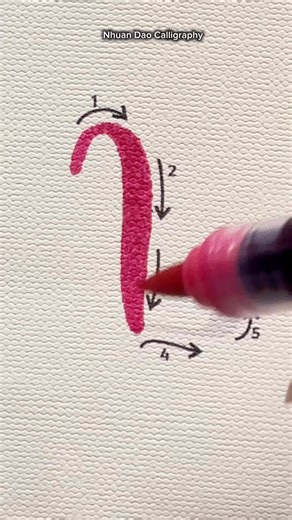 How to Write Letter L - Easy Tutorial for Beginners #nhuandaocalligraphy #brushlettering | Nhuan Dao Calligraphy