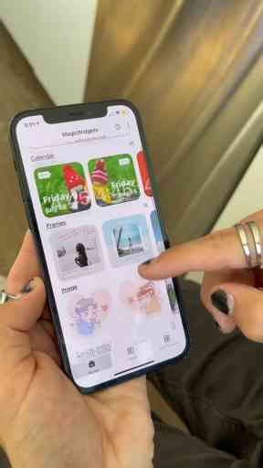 Blow This Video Up So Charli Can See