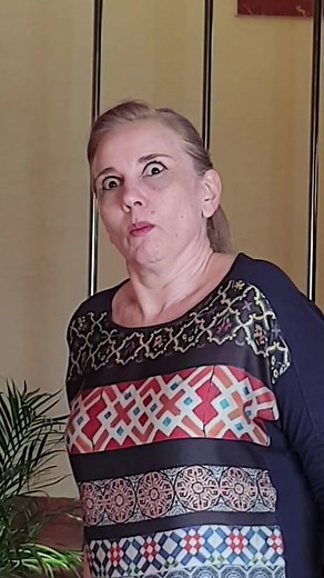 My girlfriend pranking me and my mom at the same time DAY 2 @alexisfeather