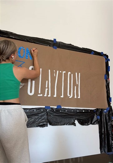 thought i’d switch it up and show you how i paint my banners! don’t forget to follow @ bannersbyjo on insta! #smallbusiness #bannerpainting #fyp #custombanner #graduation