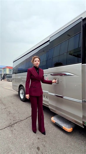 endless carnival (@endless.carnival)’s videos with original sound - endless carnival