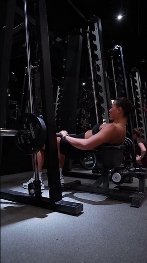 How to Do Smith Machine Hip Thrusts (Beginner Form)