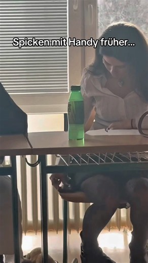 Phone in the calculator… and nobody notices it 😂📟