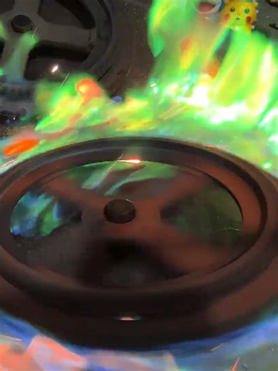 Spinning Top Battle - Discover New Tricks
