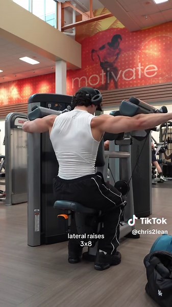 Upper Body Workout for a Jacked and Handsome Physique