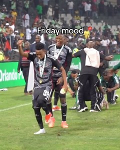 Happy Friday, Africa! Anyone else got that Friday feeling? @sjavasdadeejay_official, @tito_m.012 and @vyno_keys_official’s #Bayazi is our feel-good Friday anthem! | Warner Music Africa