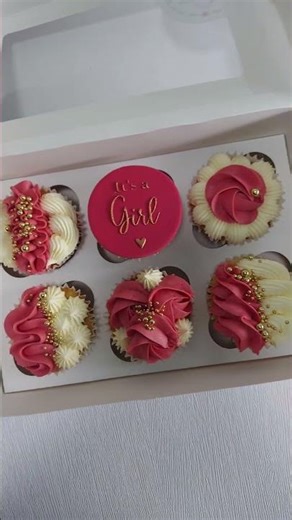 Pretty pink cupcakes | Buttercream| Decorating techniques and Ideas| Flowers| Rose|