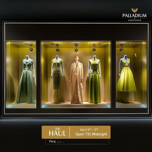 Don’t miss our captivating live mannequin show