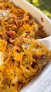 Im obsessed with any and everything that includes egg noodles. This is so good! Recipe in the comments | Al Dente Diva Food & Recipes