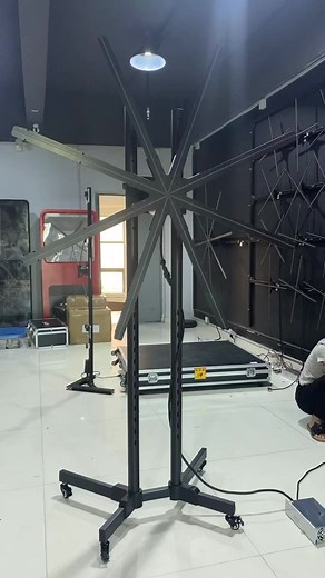 81K views · 931 reactions | Big led hologram fan effect: Email:totemopto@gmail.com Web:www.cn-totem.com/category/led-3d-fan/ #djs #dj #evento #eventos #deejay #sonido #sonidos #ledscreen #leddisplay #advertisement #advertisment #advertise #advertising #hologram #holographic #virtualreality #vr #futuretech #hightech #3d #pesi | Pro Stage Equipment Export | Facebook