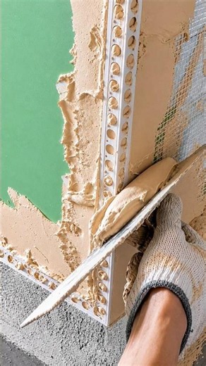 Gypsum Corner Bead Putty Filling 🔥 | Perfect 90° Corner Finishing Trick 😱 | Smooth Wall Leveling