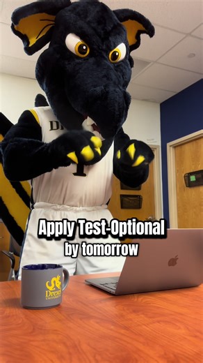 Become a Drexel Dragon 🐉📝 #drexel #applyingtocollege #drexeluniversity #experiencedrexel #deadline