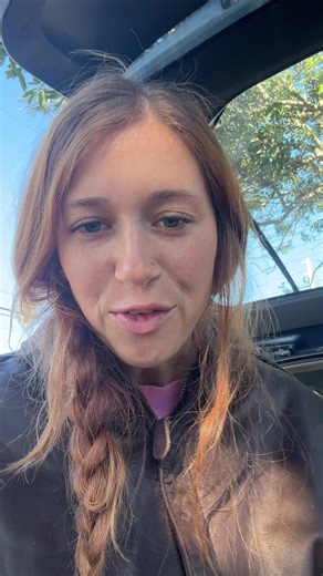 Water Squeeze Challenge: LA Fun in 10 Minutes