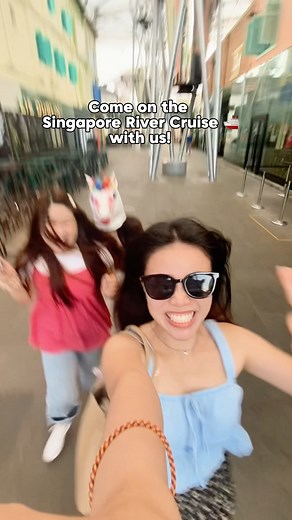 Visiting Singapore and eager to explore its iconic landmarks from a different angle? Save on your River Cruise ride with an exclusive discount when you show our room key card.​ Cruise down the Singapore River when you book your stay with us at https://bit.ly/HIEXCQ. | Holiday Inn Express Singapore Clarke Quay
