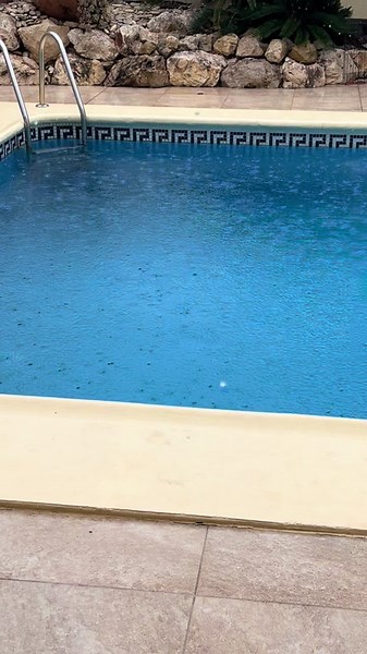 Relaxing with the rain #raining #spain #javeaspain #relaxing