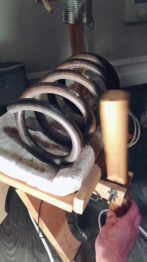 procrastinating on actual #diy #homeimprovement in the new old house by wasting time on #goblin #tinkering projects