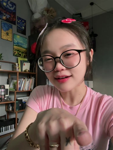 Video của See Naa Bản Lộn Xộn (@seenaalonxon) với bản nhạc âm thanh gốc - See Naa Bản Lộn Xộn