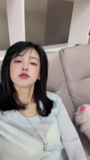98%的工作 2%的生活 每天做着一样的工作 重复着一样的事 看似不起波澜的日复一日 却能找到坚持的意义#工作日常记录