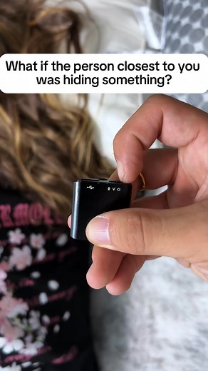 She says she’s “just with friends.” She swears you’re overthinking. But deep down, you know something isn’t right. Stop asking questions she’ll never answer. Stop letting lies eat you alive. With Recordix™, you finally get proof. A magnetic, noise-activated recorder you can hide anywhere — car, room, bag. It starts recording the moment voices are heard and runs up to 90 hours without stopping. No more excuses. No more wondering. No more gaslighting. Plug it into your phone, press play, and hear 