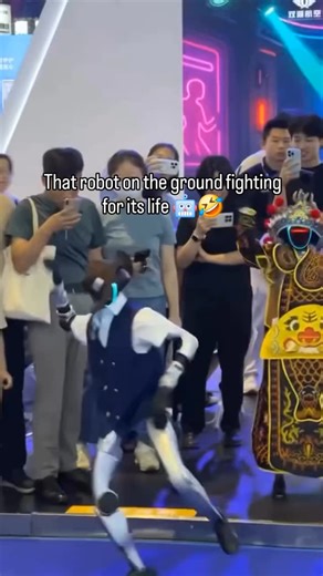 dálx | 🤖✨ VIRAL Moment: An AI-powered robot shows off its moves and proves it can dance just like a human! 🕺💃 This hilarious and relatable moment... | Instagram