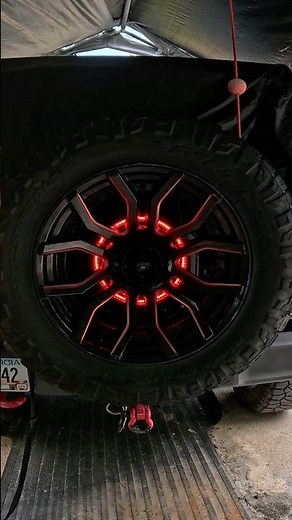 Easy DIY. Spare tire light install on Jeep Wrangler ‪@suparee‬