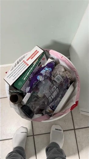 Daily Trash Removal with HandyCleans ✨ #handycleans #cleantok #fyp #foryou #cleaning