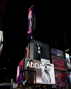 Ooooh Ann we made the billboards!! The Amazon Music 360 Reality Audio project has been so amazing - have y’all listened to it yet? You get to experience my music in a whole new way… I’m so excited about it!! | Alicia Keys