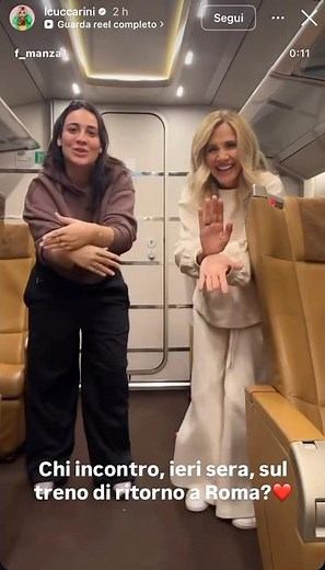 Lorella Cuccarini and Francesca Manzini dance "The Night Flys" on a train