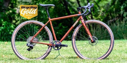 The Rambler SL’s Retro Look Suggests Old-School Weight. The Effortless Ride Is the Real Surprise.