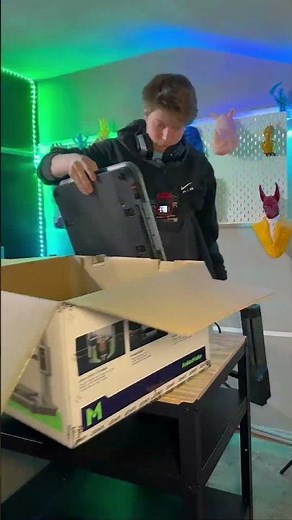 Unboxing the AnkerMake M5