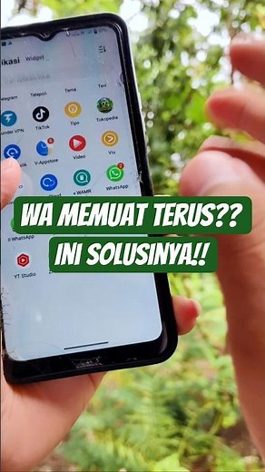 WhatsApp Keeps Loading? Here's How to Fix It!