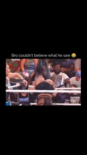 wtf I like female wrestling now 😳